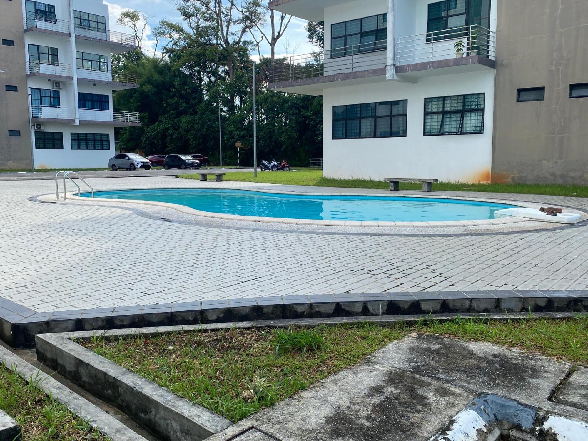 The Time Apartment Kota Samarahan Exterior photo